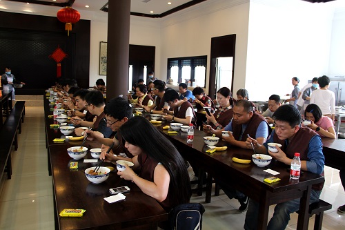 天堂硅谷首次慈善義工活動圓滿結束