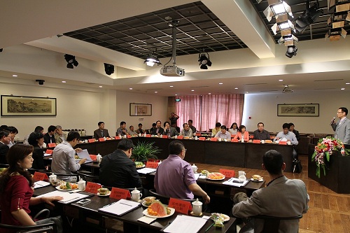 2012年天堂硅谷企業(yè)家俱樂部春季活動在壹號財(cái)富中心舉行 2012年天堂硅谷企業(yè)家俱樂部春季活動在壹號財(cái)富中心舉行